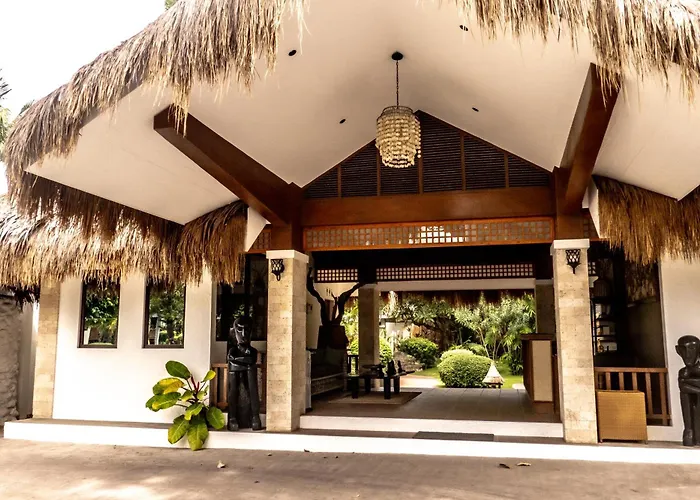 Pura Vida Beach & Dive Resort